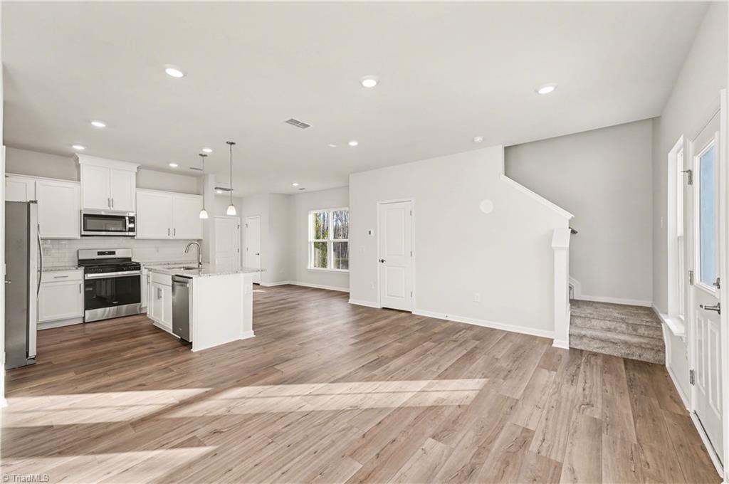 910 Plum Creek Place