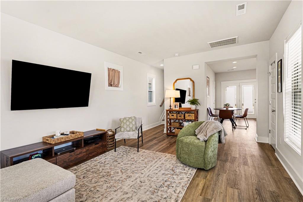 3922 Lundin Drive