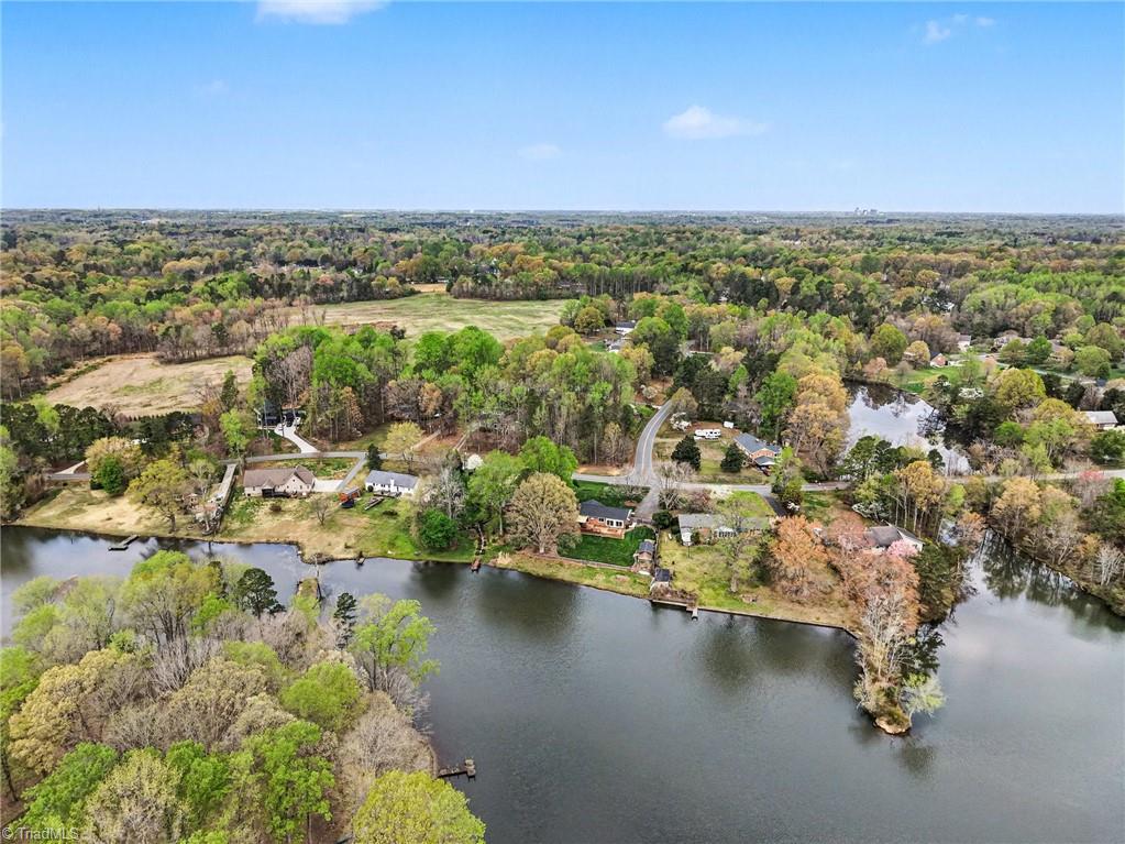 4401 Brookhaven Drive