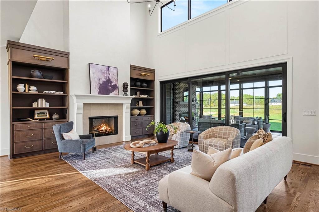2818 Lockland Drive