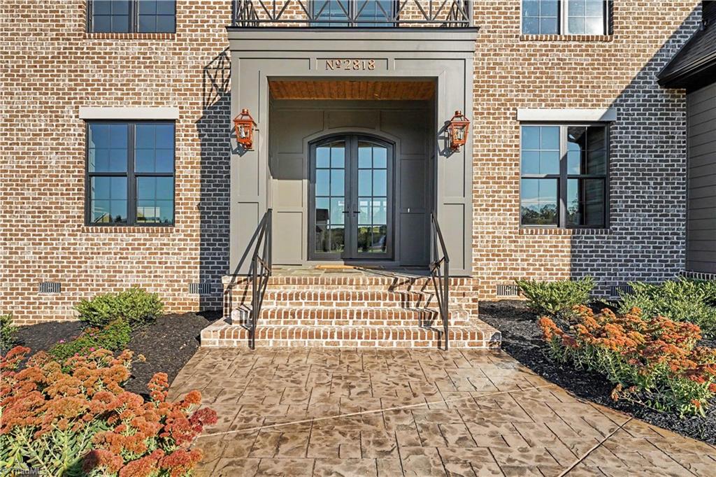 2818 Lockland Drive