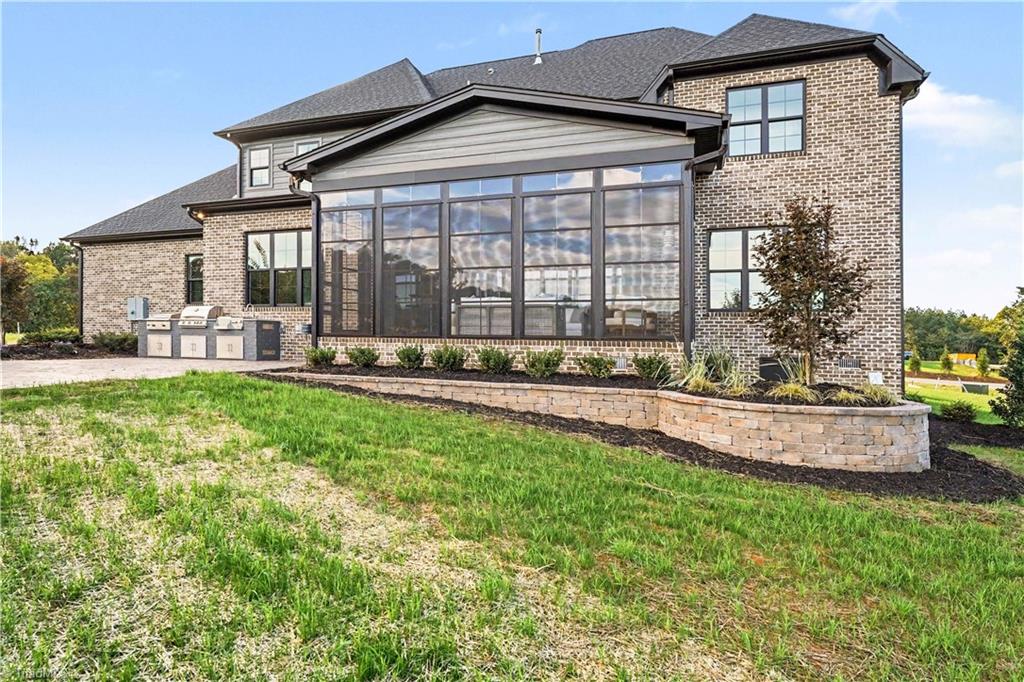 2818 Lockland Drive