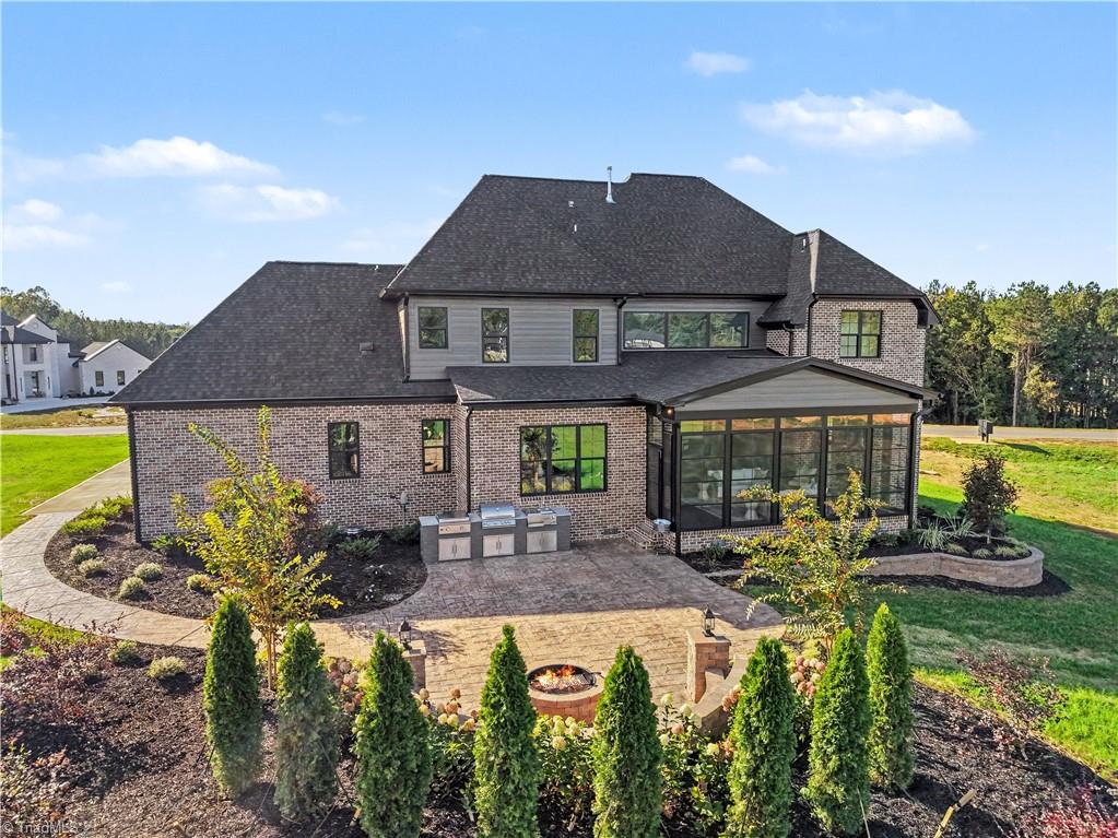 2818 Lockland Drive