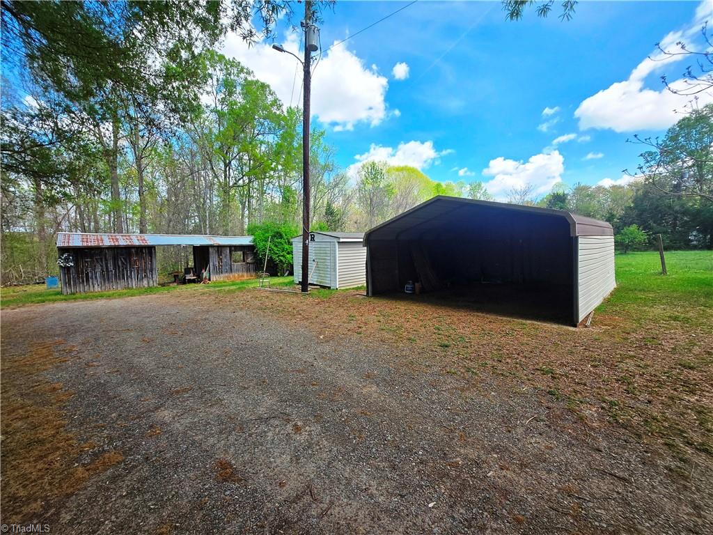 183, 205 Riverwood Drive