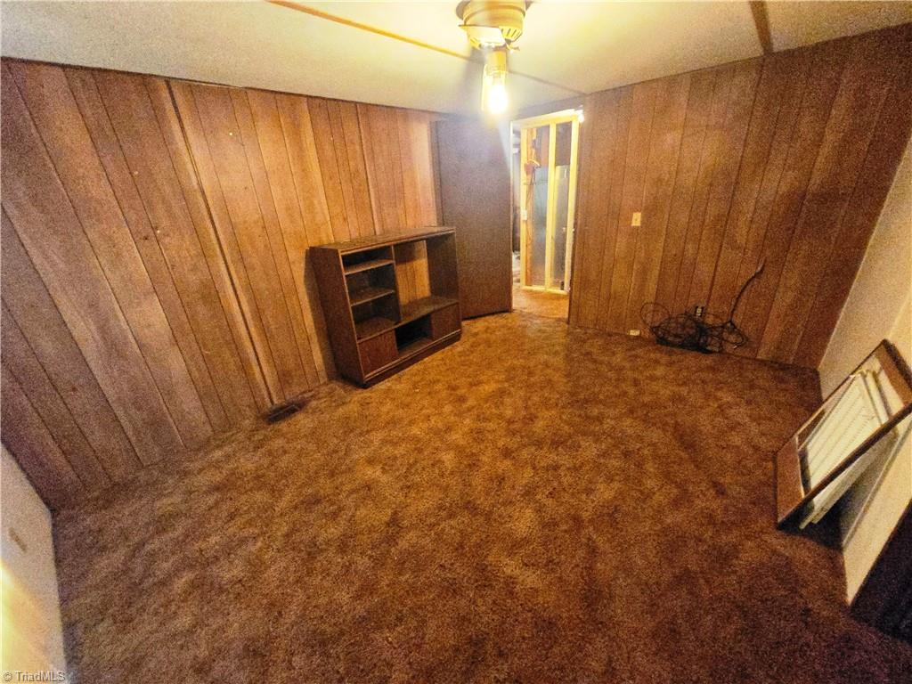 183, 205 Riverwood Drive