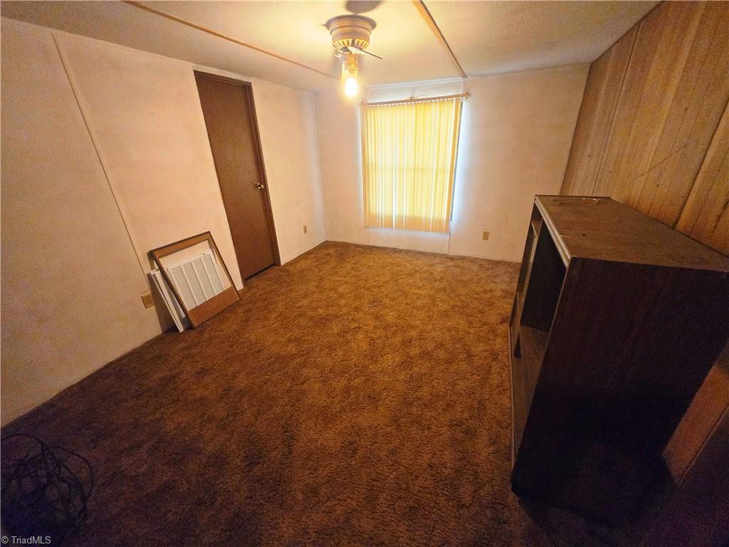 183, 205 Riverwood Drive