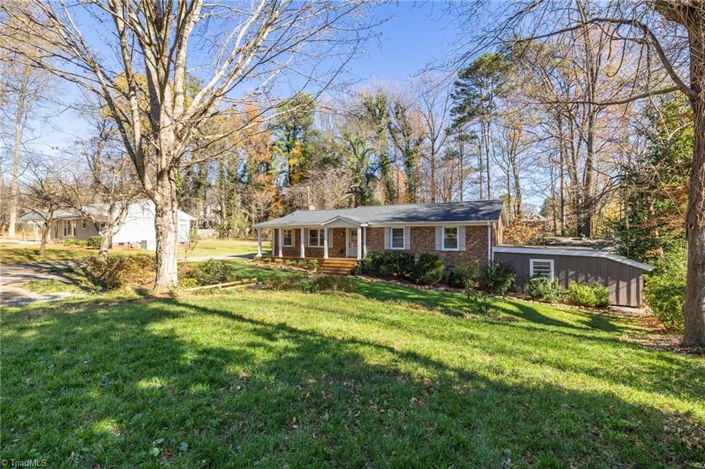 1120 Rustic Road