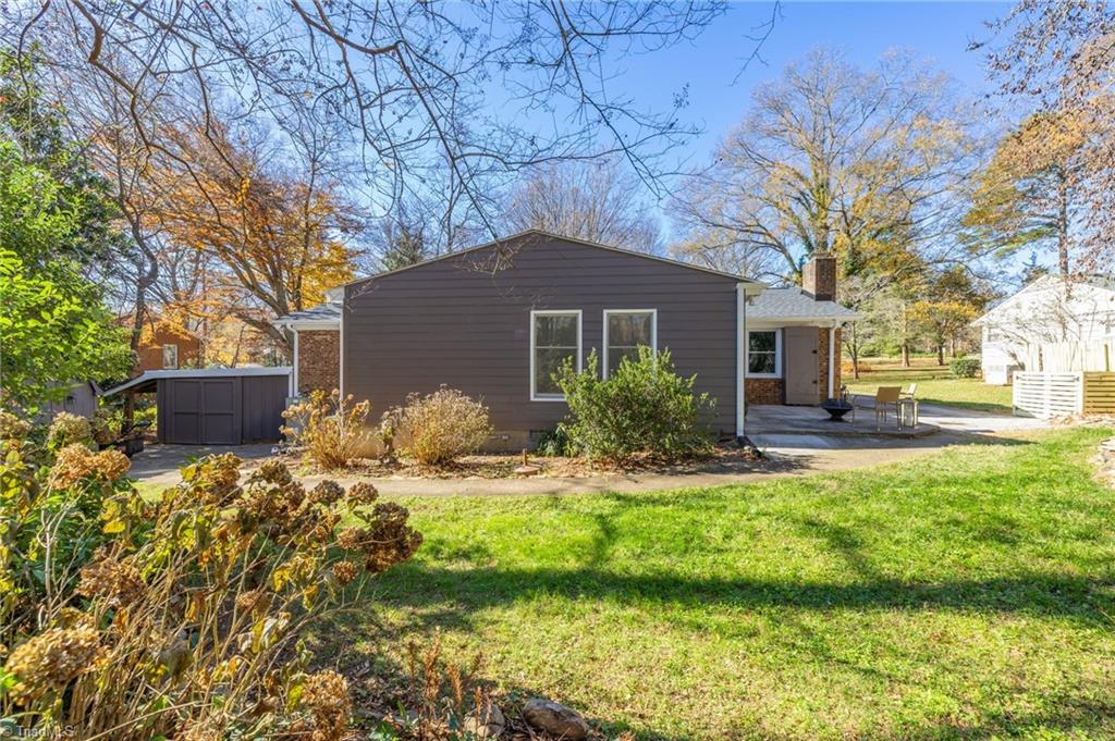 1120 Rustic Road