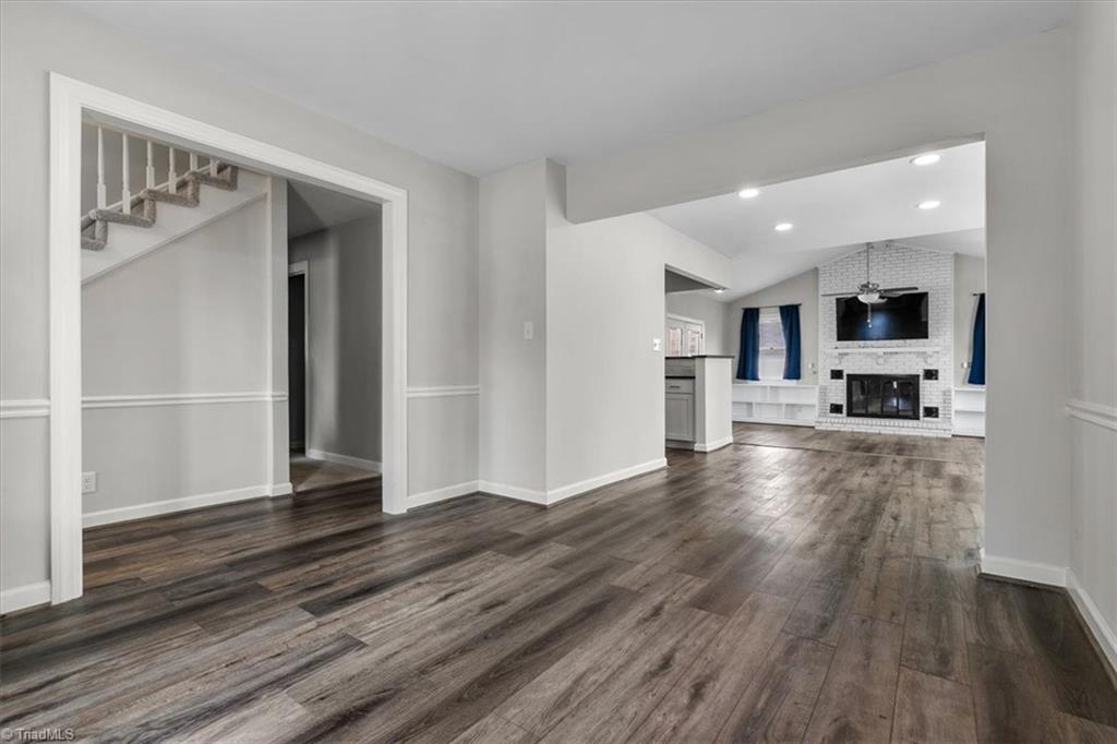 1229 Guilford College Road