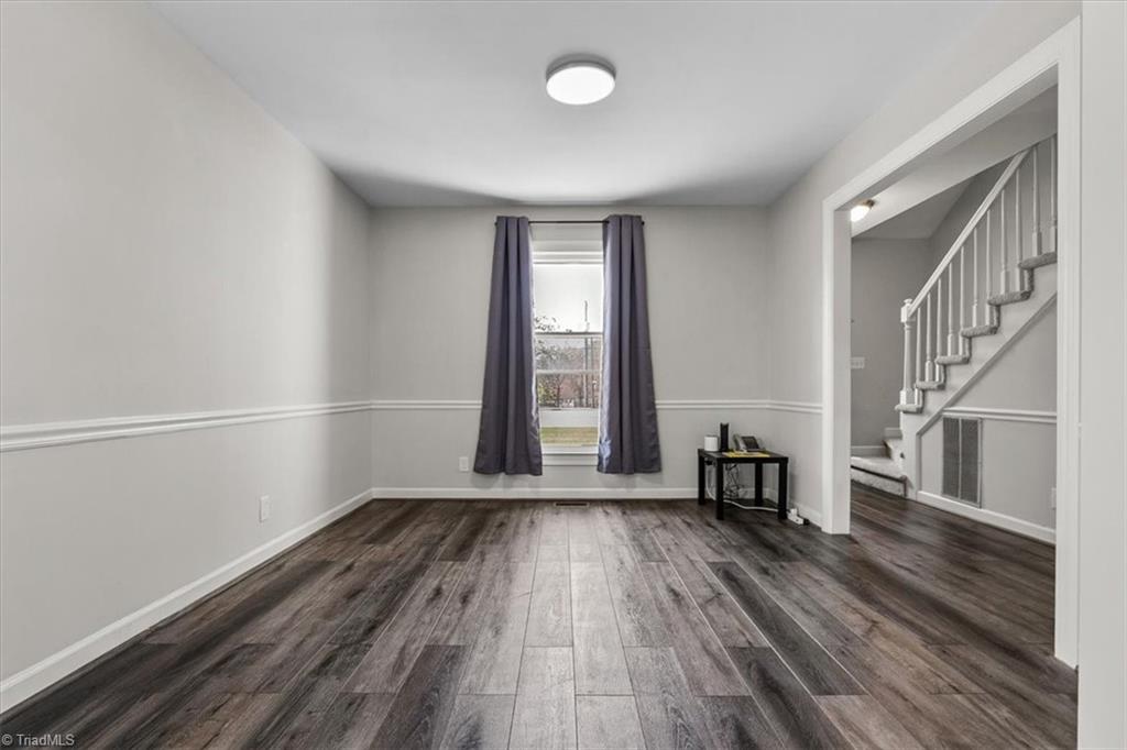 1229 Guilford College Road