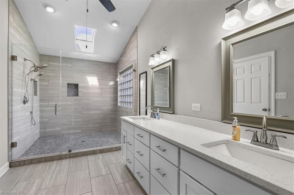 1229 Guilford College Road