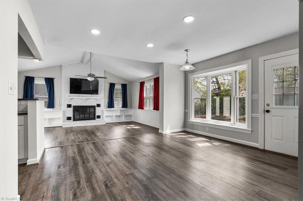 1229 Guilford College Road