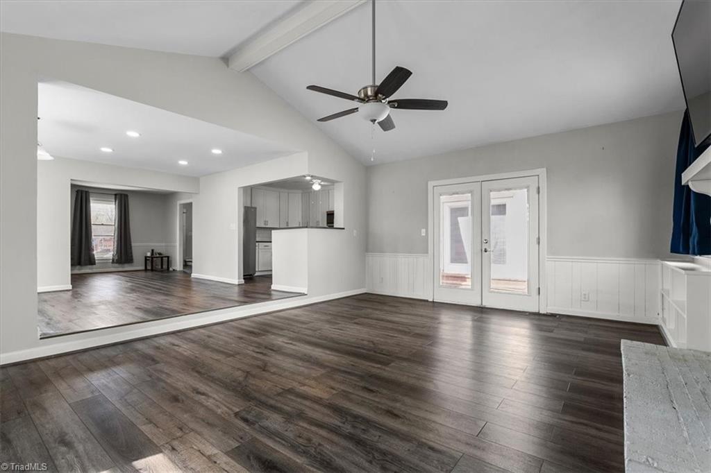 1229 Guilford College Road