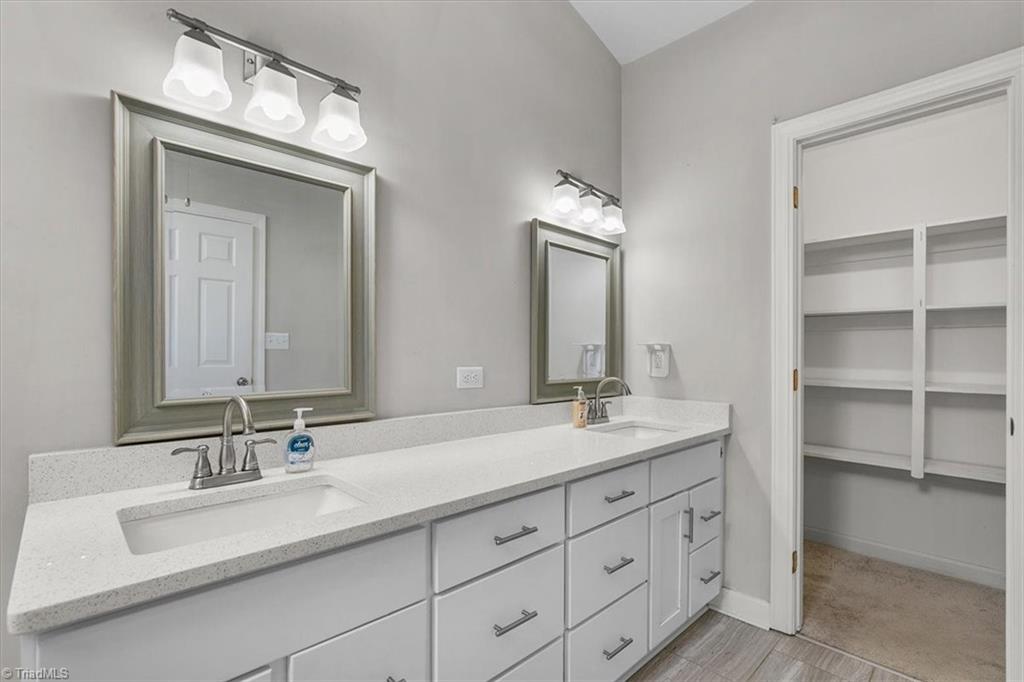 1229 Guilford College Road