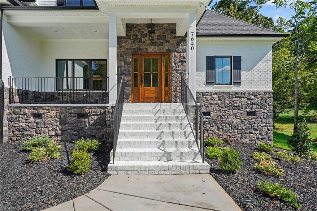 7640 Crossing Ridge Drive