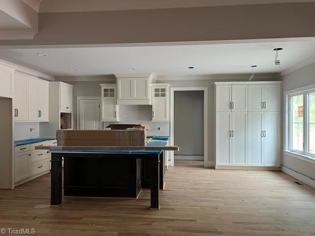 7640 Crossing Ridge Drive