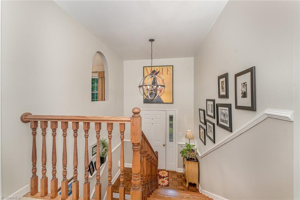 437 Valleymeade Drive