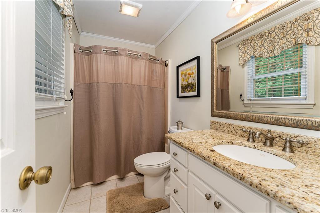 437 Valleymeade Drive