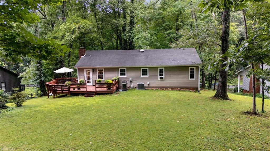 437 Valleymeade Drive