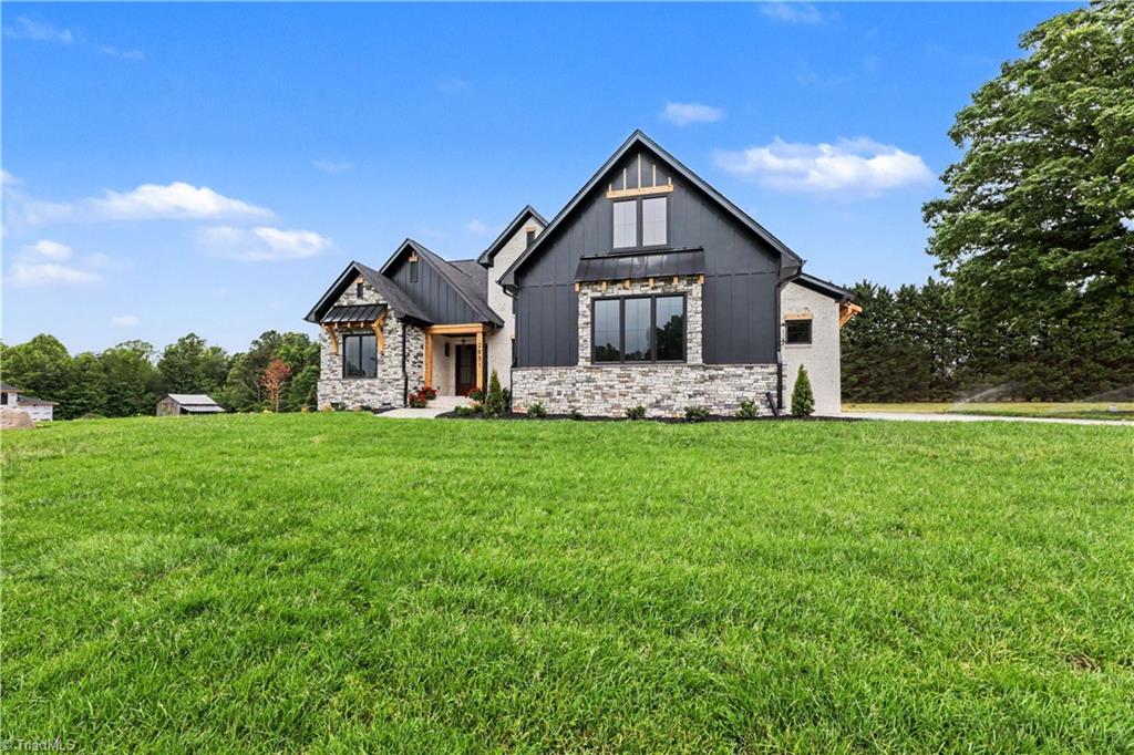 2831 Lockland Drive