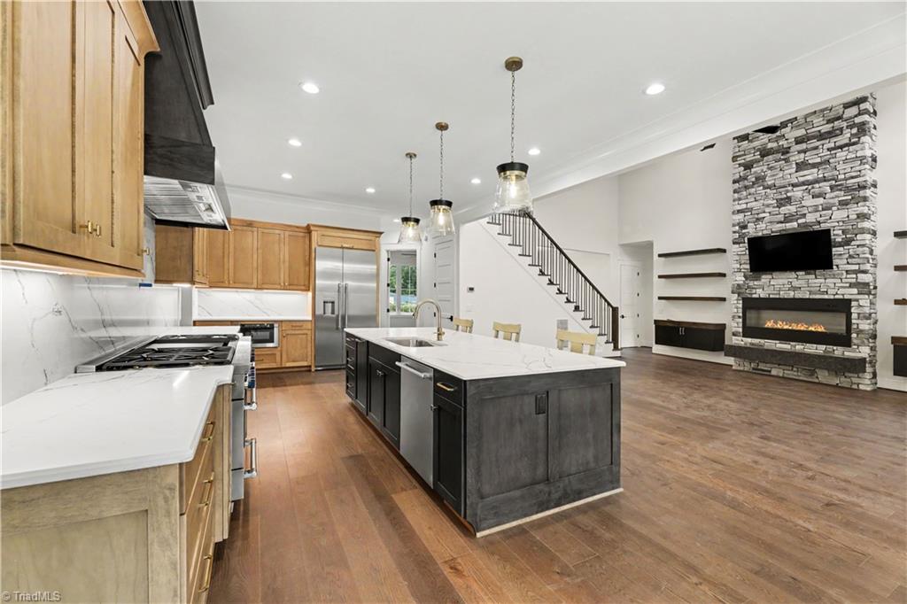 2831 Lockland Drive