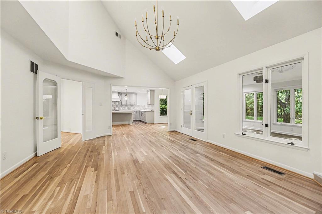 5 Provence Court
