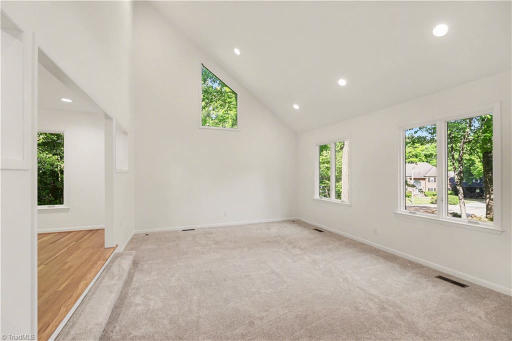 5 Provence Court