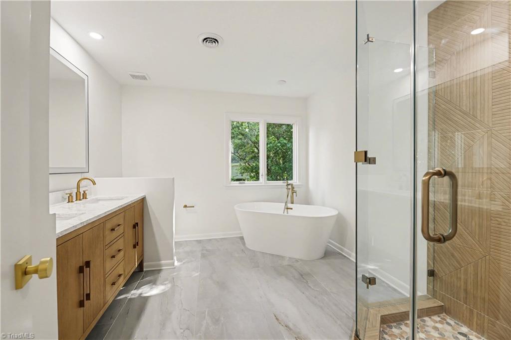 5 Provence Court