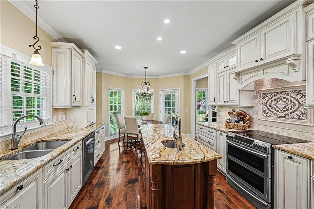 2133 Benwicke Drive