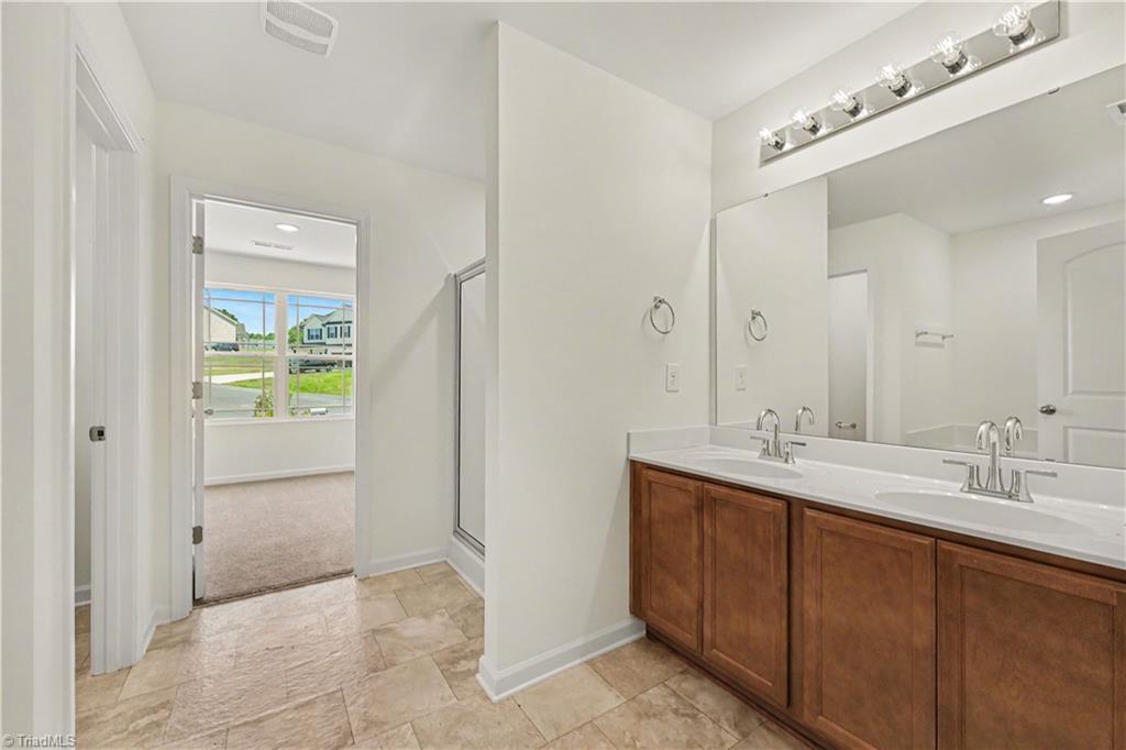 127 Scenic View Trail
