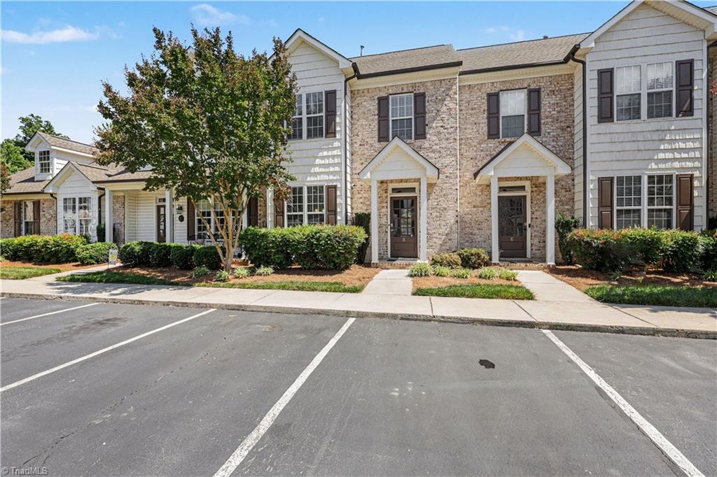 8 Viburnum Lane