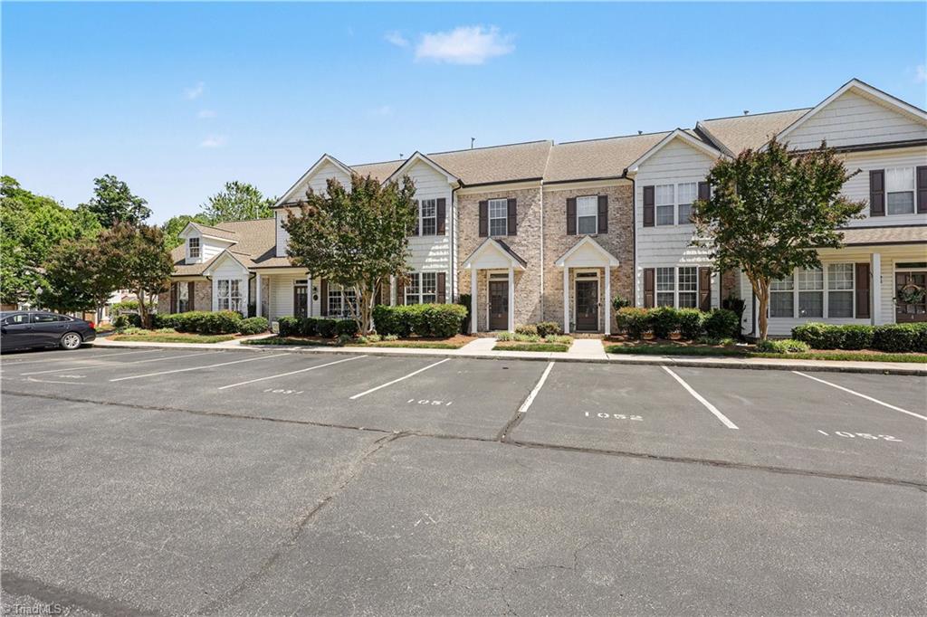 8 Viburnum Lane
