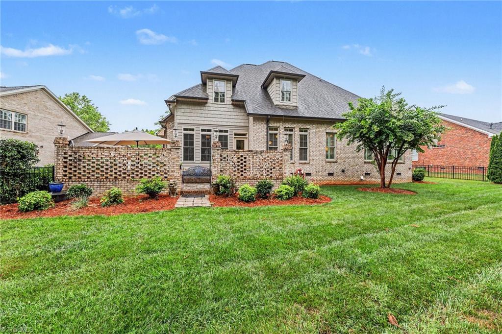 1070 Old Stone Lane
