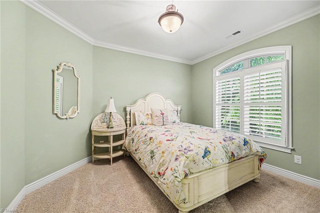 1070 Old Stone Lane
