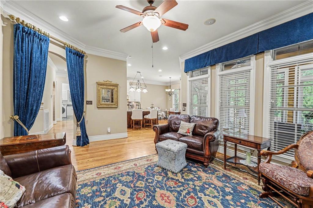 1070 Old Stone Lane