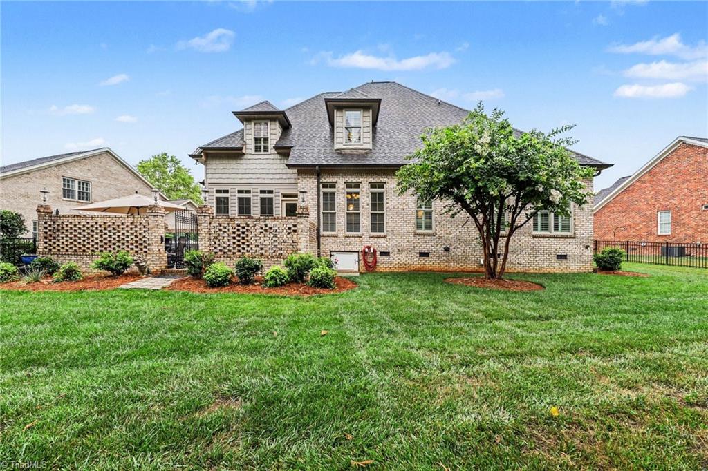1070 Old Stone Lane