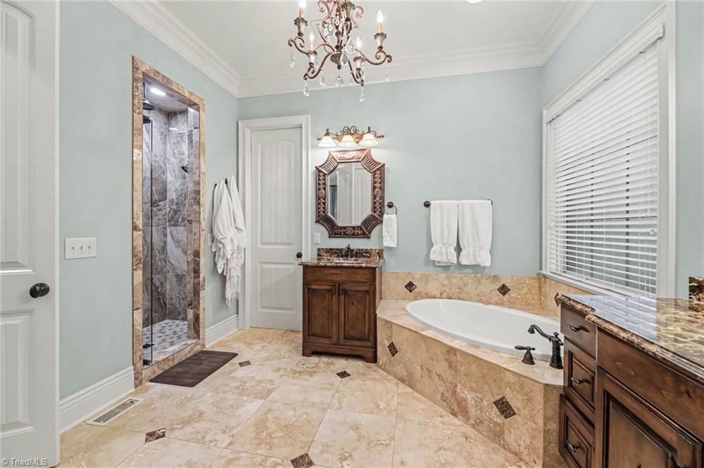 1070 Old Stone Lane