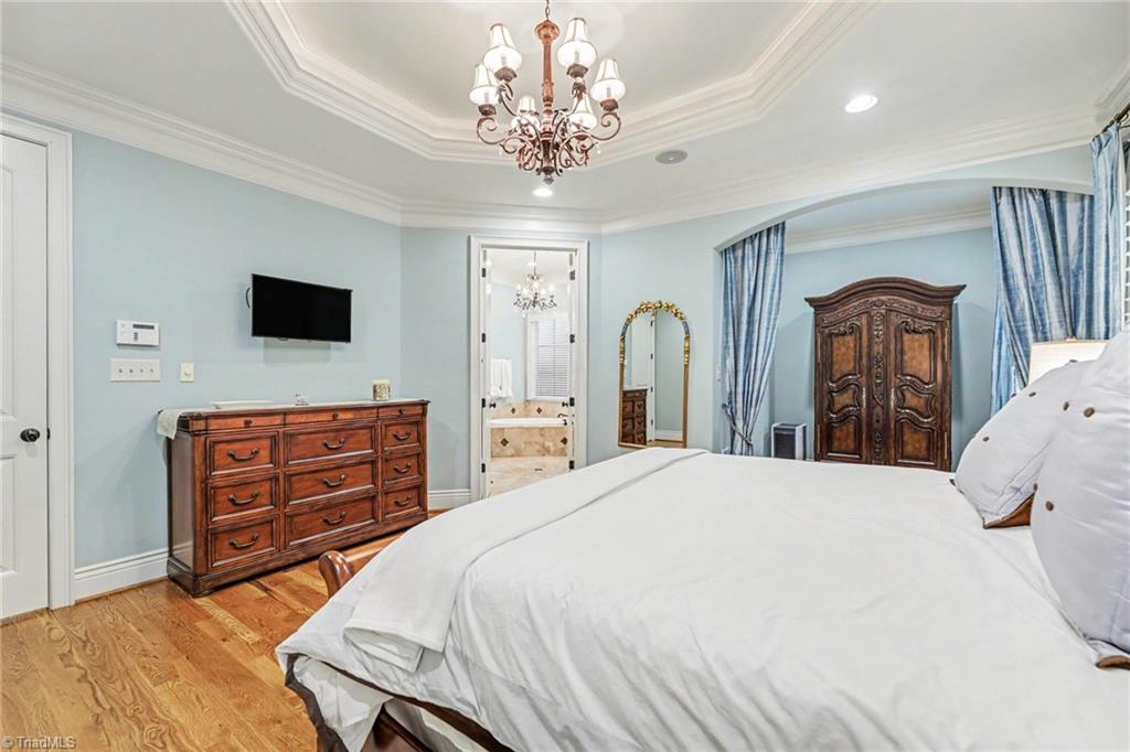 1070 Old Stone Lane