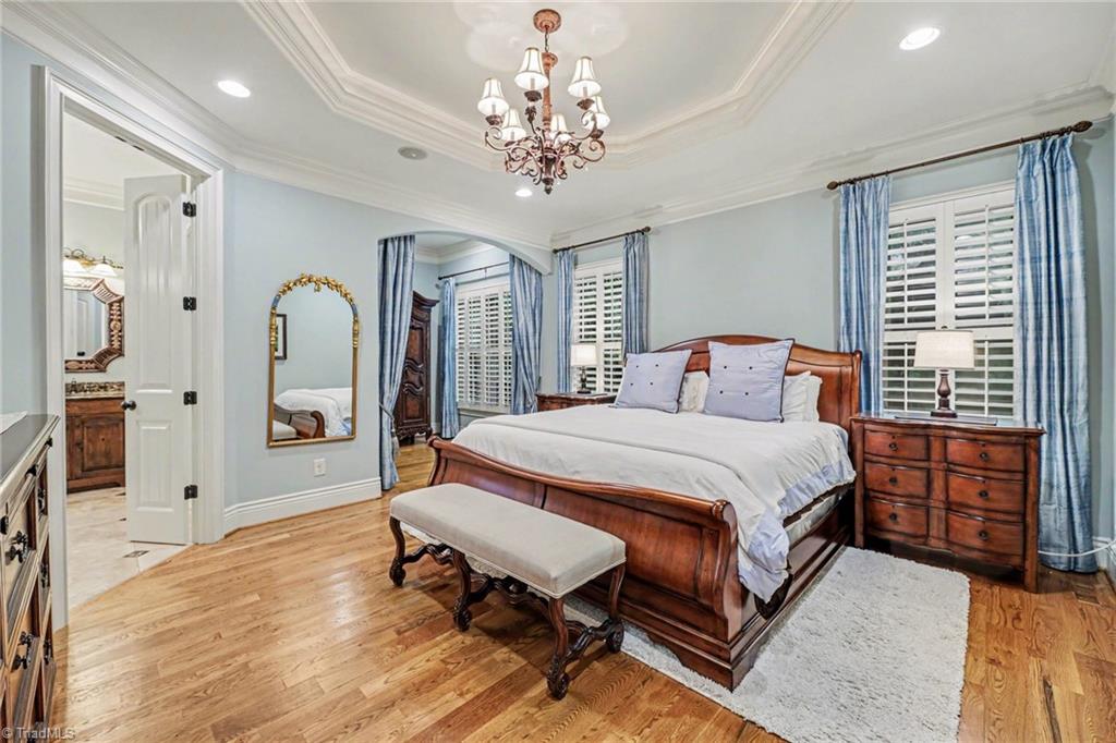 1070 Old Stone Lane