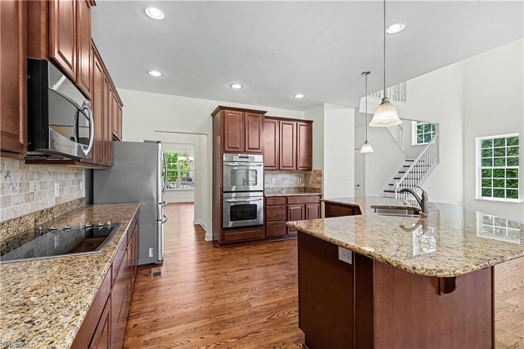 3105 Cranberry Ridge Drive