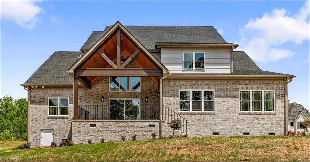 7805 Duggins Drive