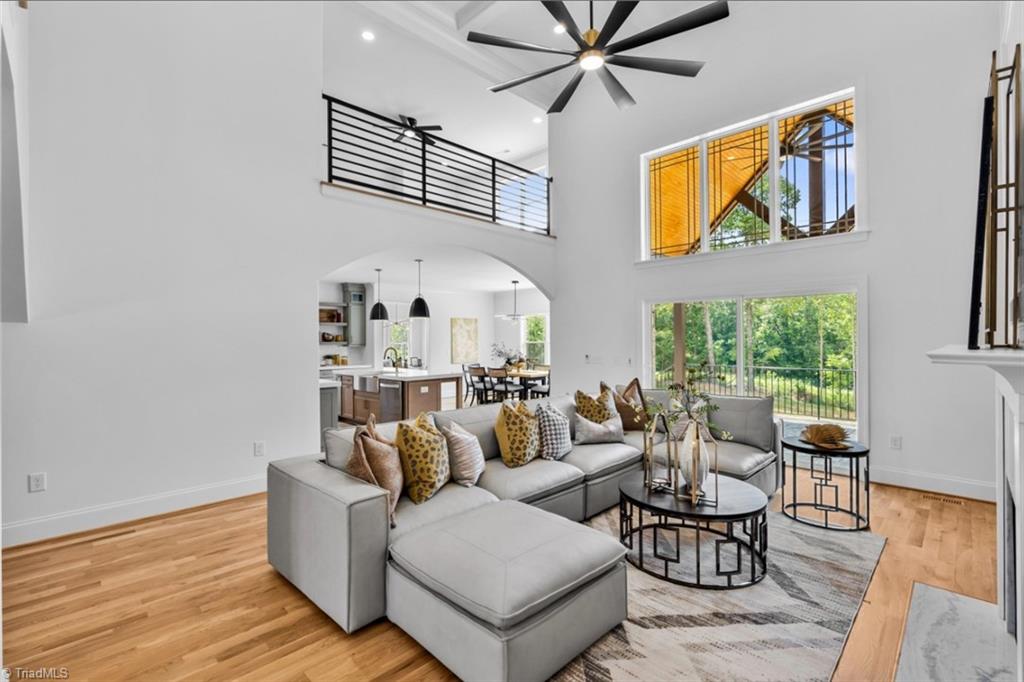 7804 Duggins Drive