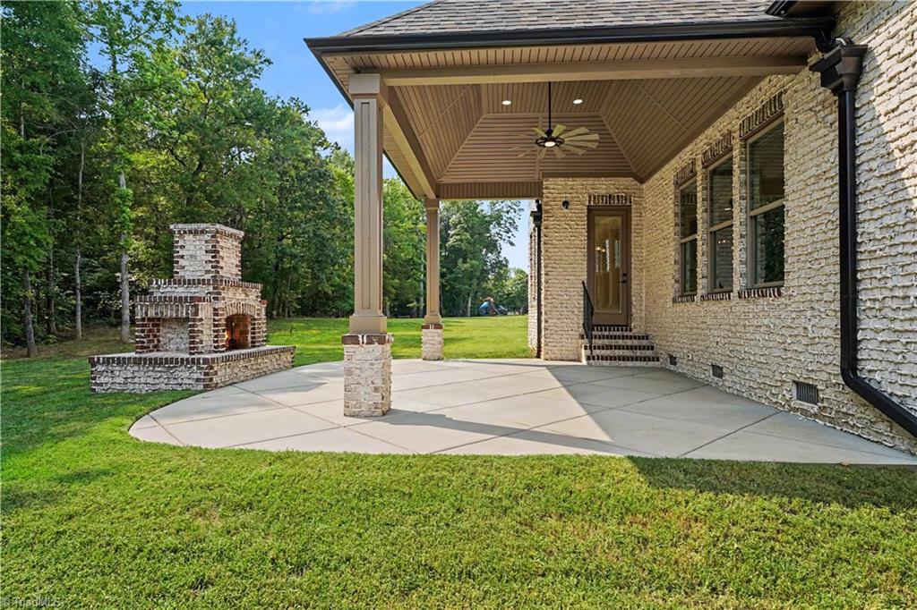 1477 Cappoquin Way