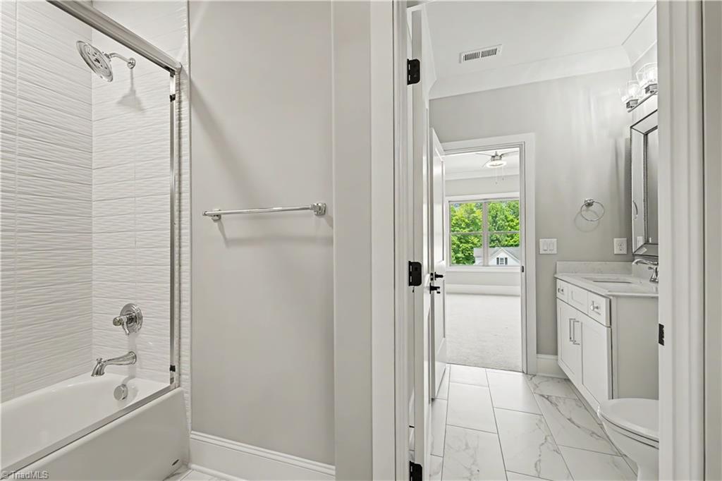 1477 Cappoquin Way