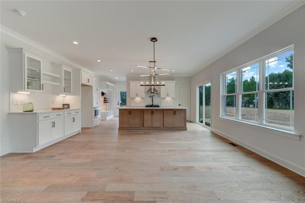 7808 Duggins Drive