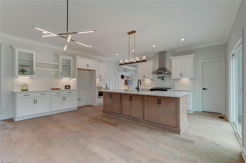 7808 Duggins Drive