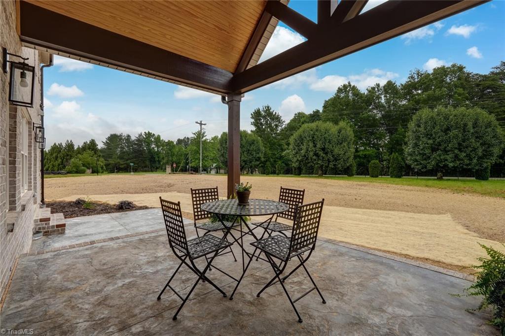 7808 Duggins Drive