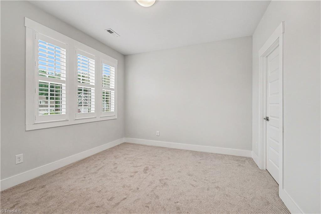 5106 Whaitley Lane