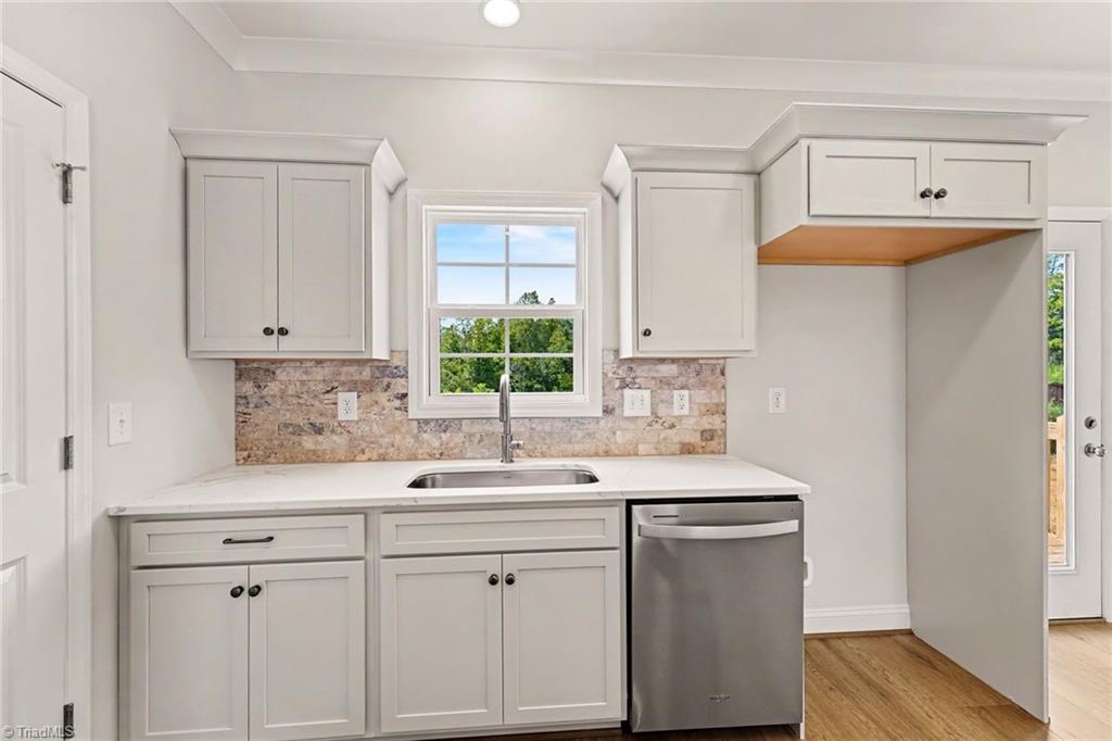 126 Knight Farm Road