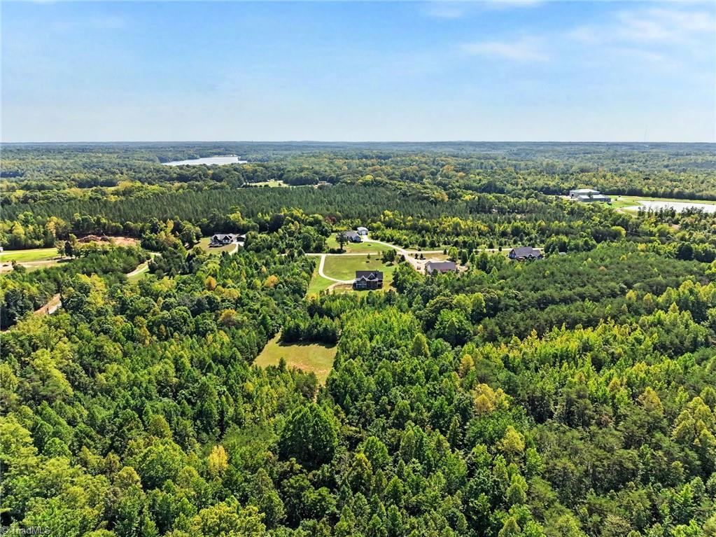 197 Lake Meadows Drive